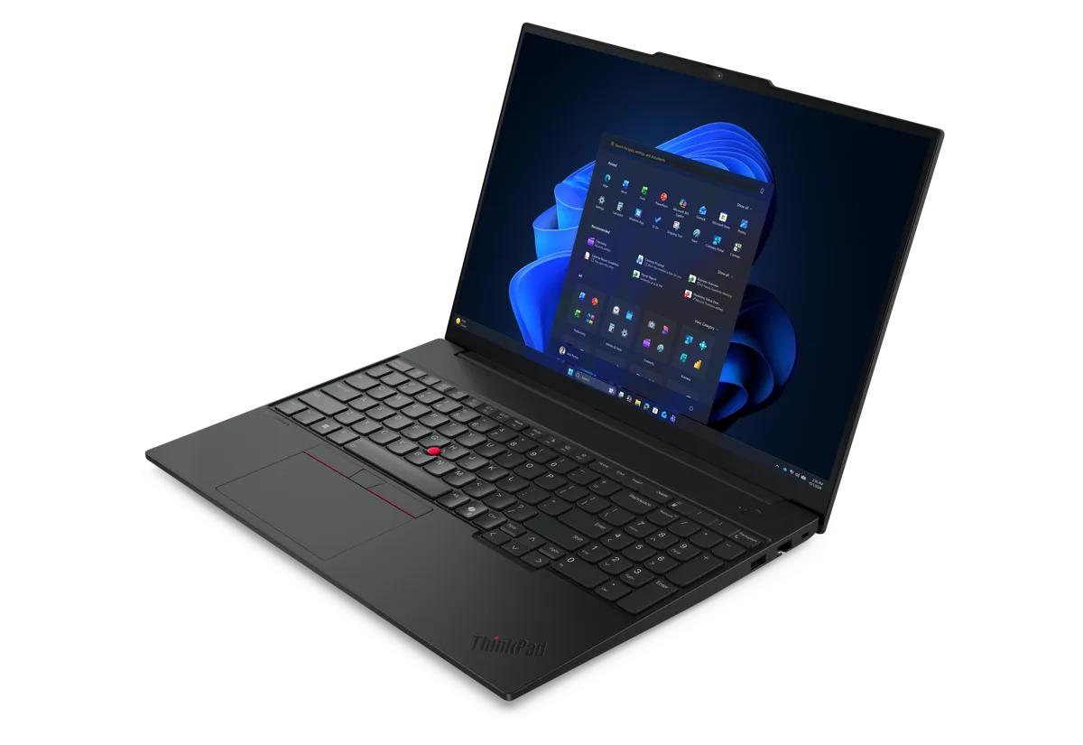 ThinkPad E16 Gen 4 — widok z lewej
